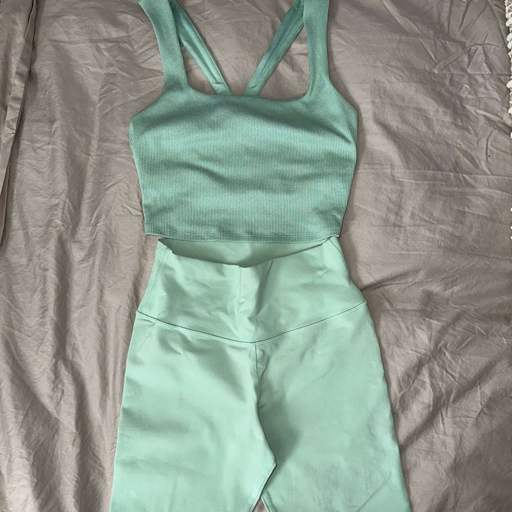 ALO Yoga Rare Honeydew SET